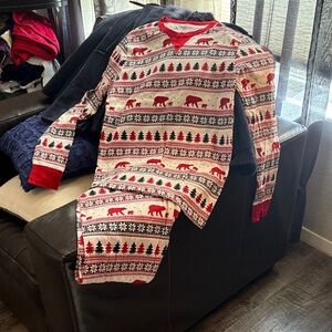 Wondershop Festive Red and White Mens Pajama Set Small